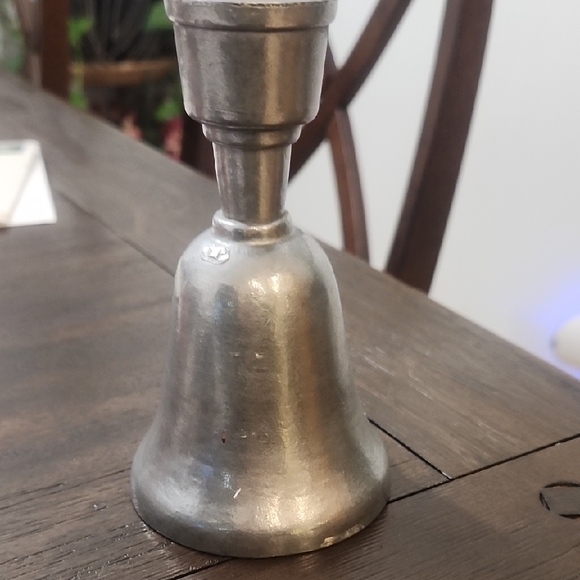 Amway Other - Chic Silver BELL